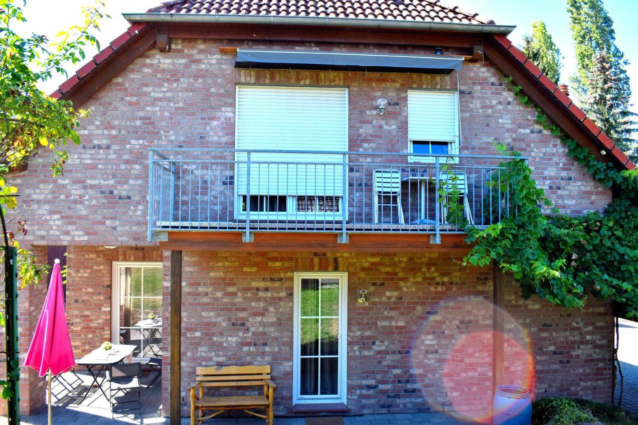 Ferienhaus & Weingut Am Steingebiss Billigheim-Ingenheim Exterior foto